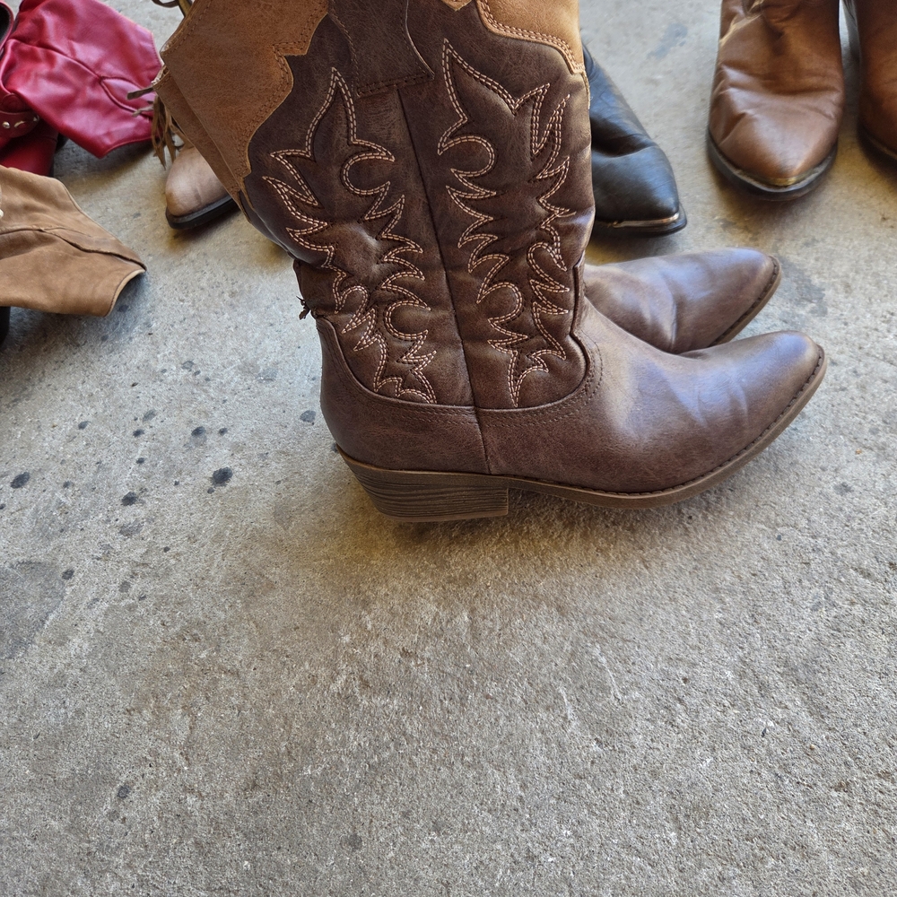 Brown Western Heeled Boots